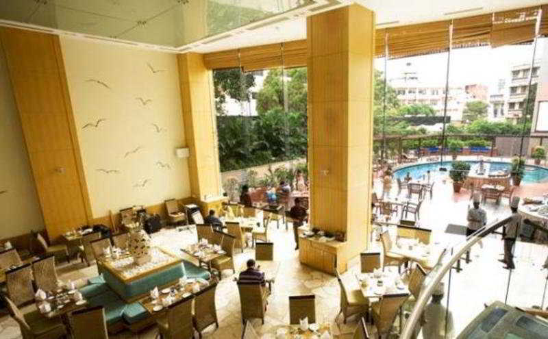 The Chancery Pavilion Бангалор Екстериор снимка